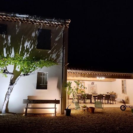 Le Mas Josephine Saint-Rémy-de-Provence Exterior foto